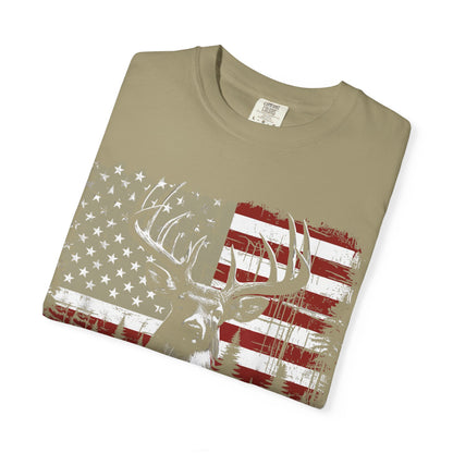 Deer Hunting American Flag Tshirt